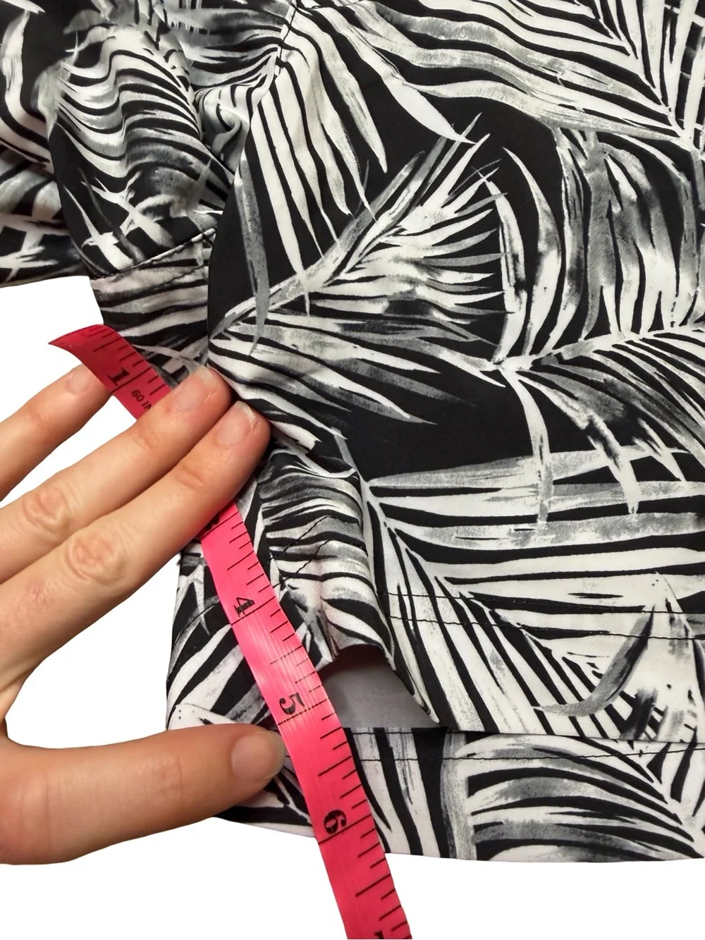 🌴🏄 Fair Harbor 5” Board Shorts Size 30 Palm Print Swim Trunks 🏄🌴